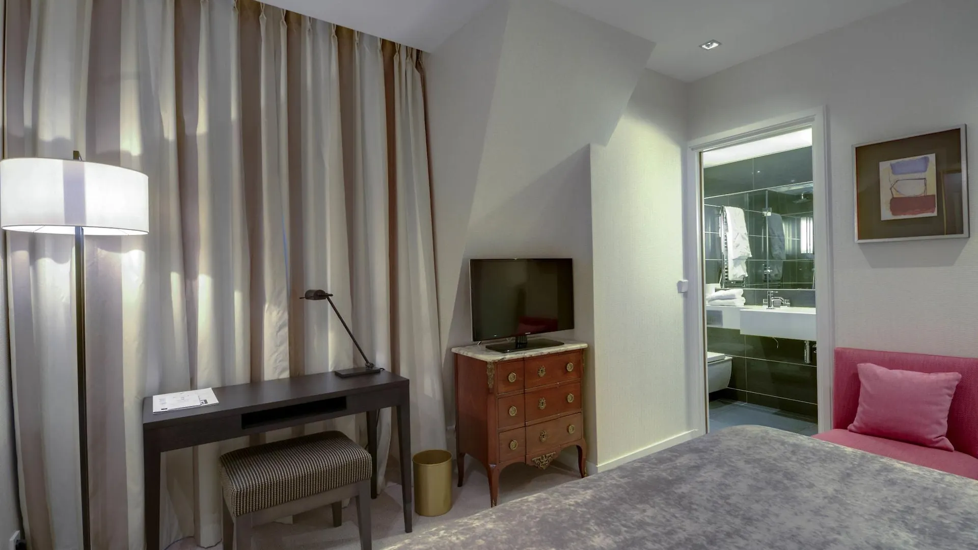 Balmoral Champs Elysees Paris