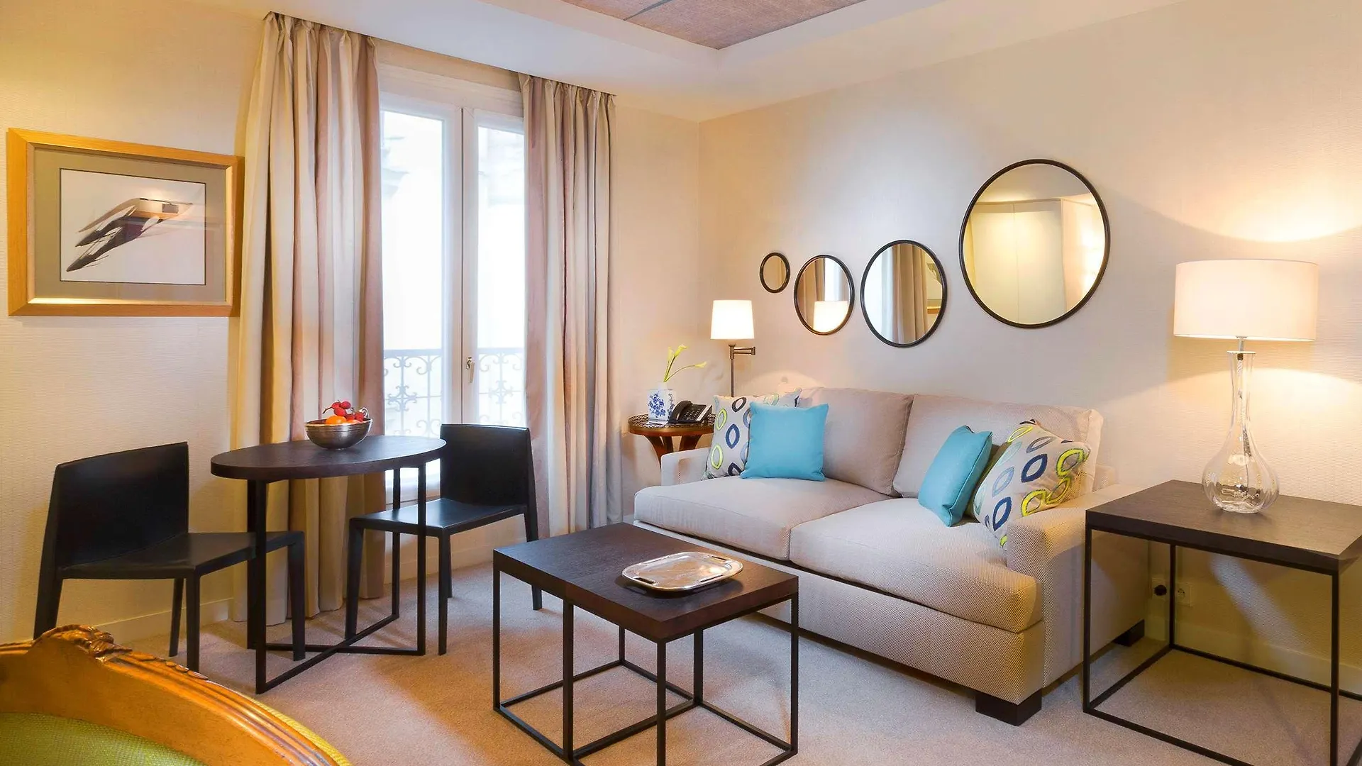 Balmoral Champs Elysees Hotel 4*