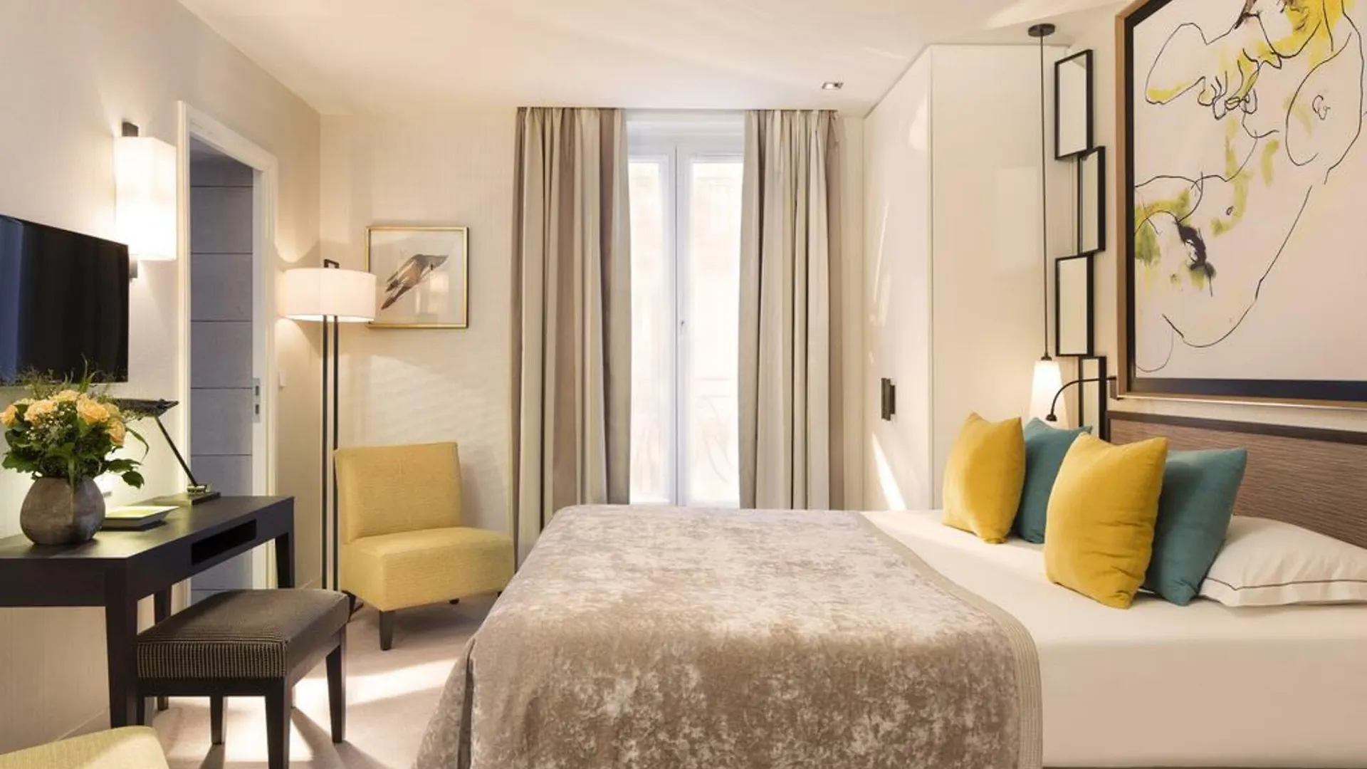 Balmoral Champs Elysees Hotel