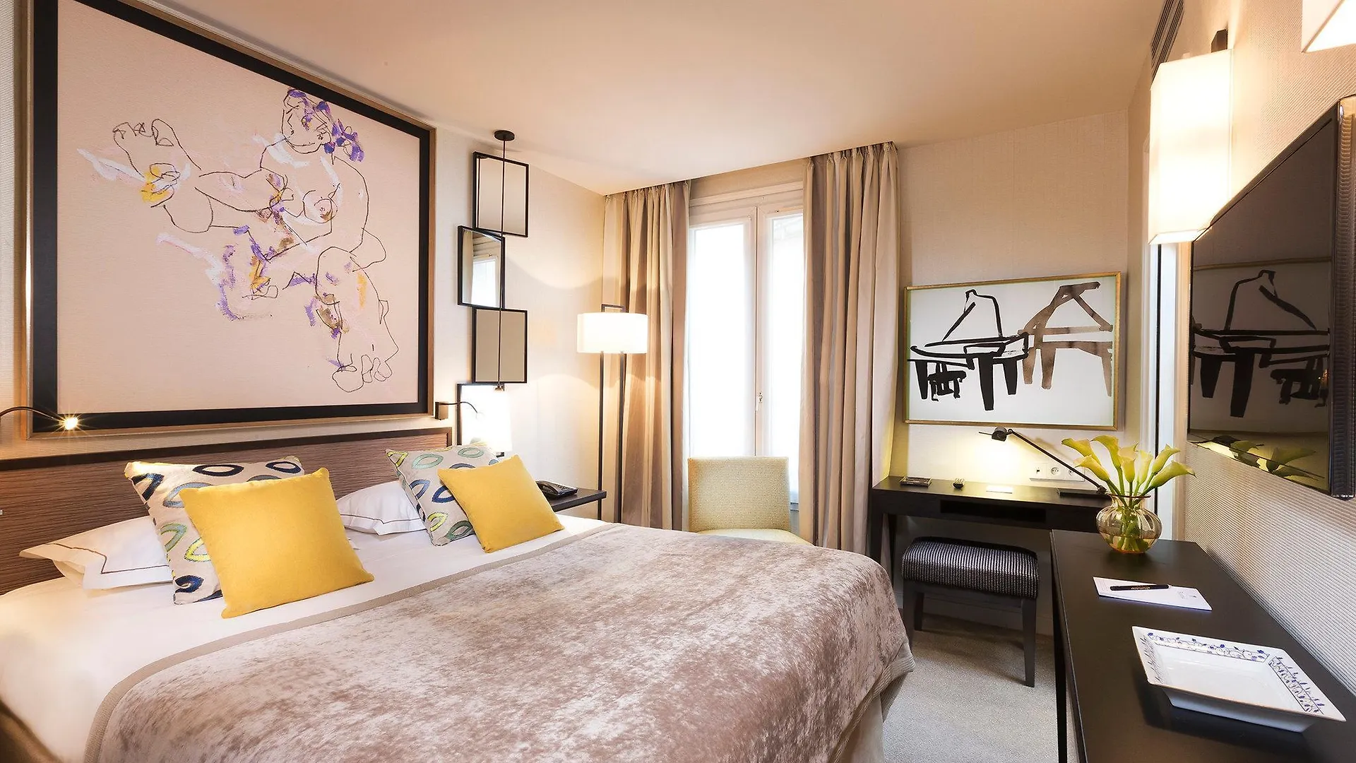 Balmoral Champs Elysees Paris